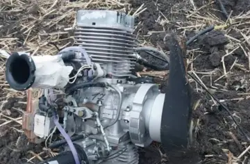 У Молдові впав та вибухнув БпЛА: поліція показала уламки