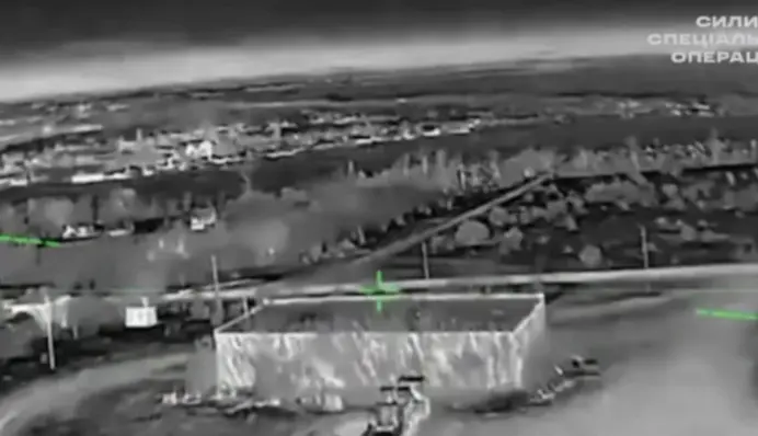 Силы беспилотных систем поразили базу российского центра «БАРС-Сармат» в Кирилловке