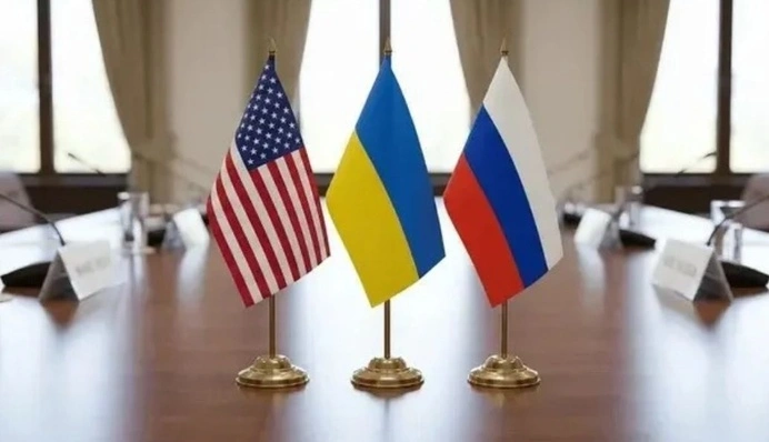 Тристостороння зустріч лідерів України, США та РФ: Америка готує пропозицію — Зеленський