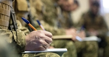 Новые правила бронирования: аналитические центры призвали власти ввести мораторий на пересмотр статуса критически важных предприятий