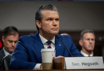 "Ми нічого не відкликали": міністр оборони США прокоментував ситуацію зі Starlink та ракетами для України