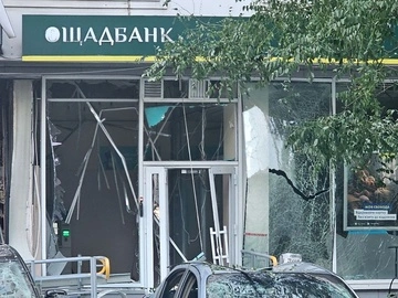 Ощадбанк: під удар у Києві та Дубно потрапили два банківські відділення