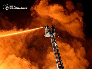 Російські "гуманісти" випустили три хвилі балістики: Зеленський розкрив наслідки масованої атаки 22 жовтня