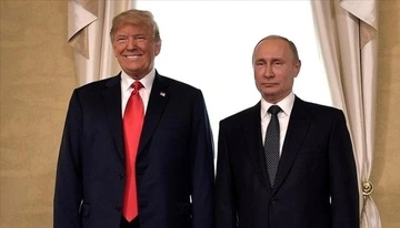Трамп действует в пользу России и не изменит отношения к Путину - американский аналитик