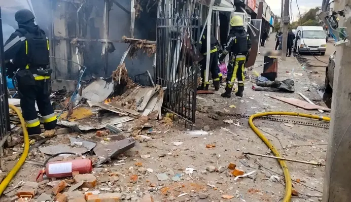 Число погибших из-за удара по рынку в Лозовой возросло до трех