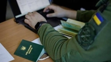 Кабмін створив центр для розгляду питань бронювання працівників