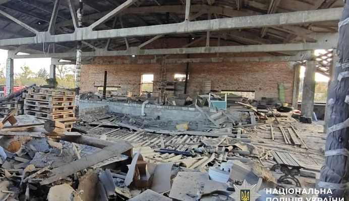 Оккупанты ударили по предприятию в Лозовой — есть погибший и раненые