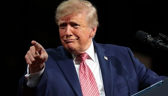 Над резиденцією Трампа перехопили літак: що відомо