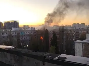 Воронеж під атакою дронів: у місті пролунали вибухи, БпЛА влучив у висотний бізнес-центр