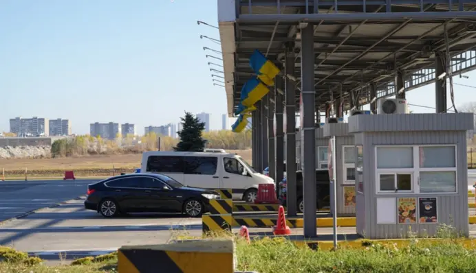 Очереди на границе с Польшей: действительно ли автобусы застряли на «Ягодине»