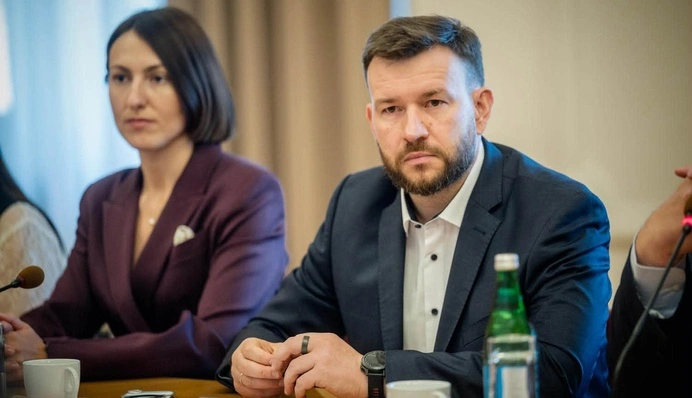У Раді пропонують відхилити постанову про звільнення міністра соцполітики Улютіна