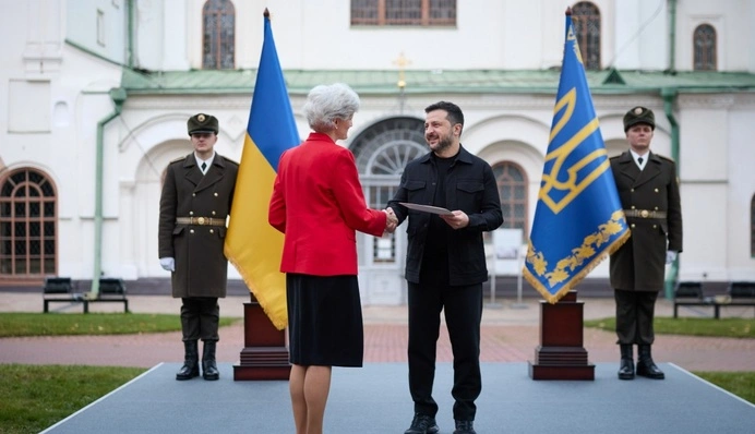 В Україні почали роботу п'ять нових послів іноземних держав, незважаючи на атаки РФ — ОП