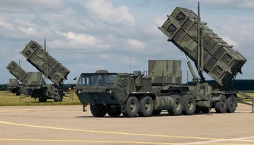 США передали Германии системы Patriot, предназначенные для Швейцарии — NZZ
