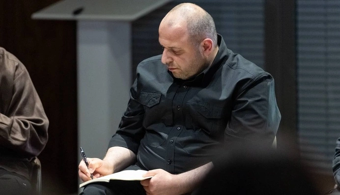Умєров заявив, що невідомі пишуть дипломатам від його імені, аби дізнатися про міжнародні переговори