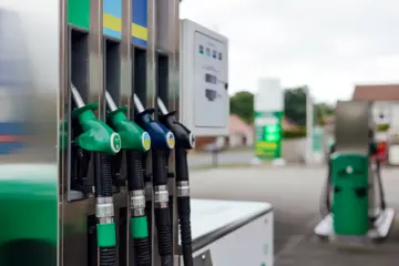 Автогаз місцями подорожчав до 59,90 грн: які ціни тепер на інших АЗС
