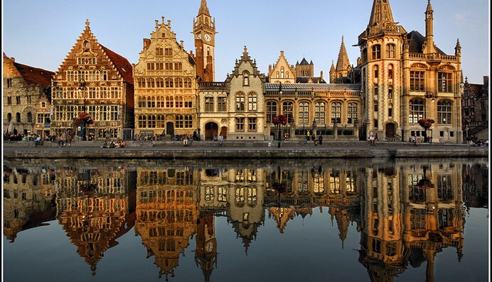 ​К безвизу Vodafone вполовину снизил цену на роуминг