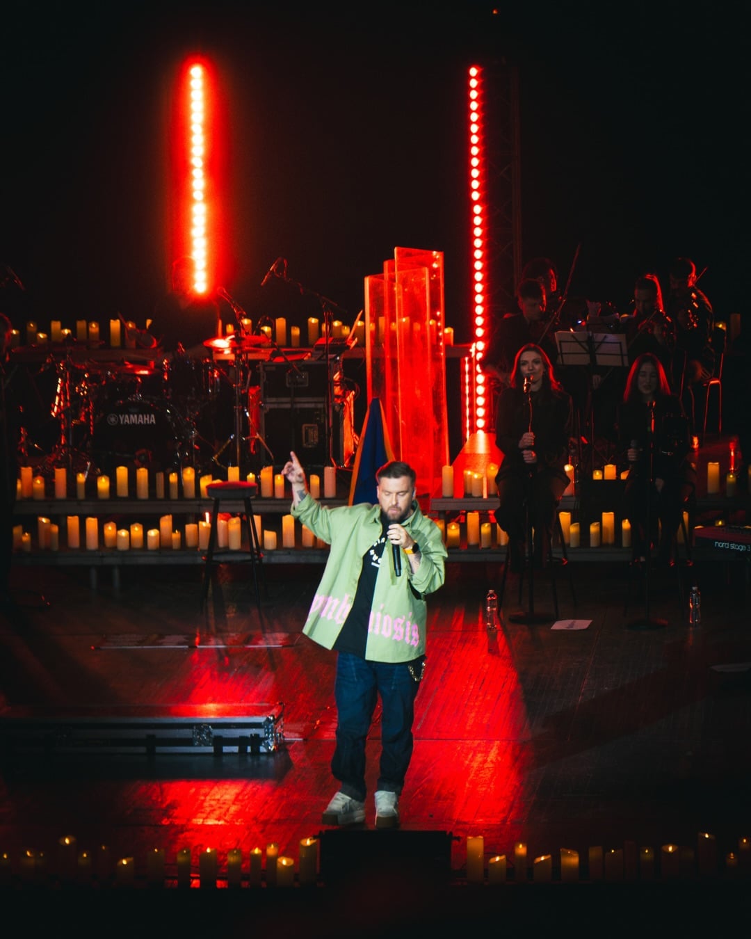 Фронтмен группы