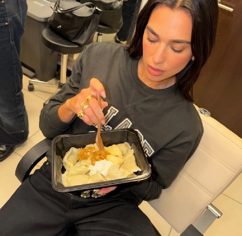 Дуа Липа и варенички