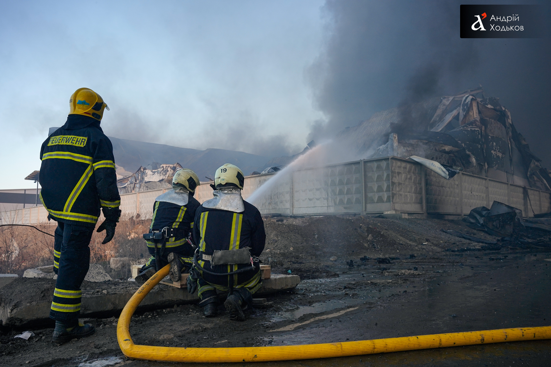 Ликвидация пожара в селе Погребы в Киевской области