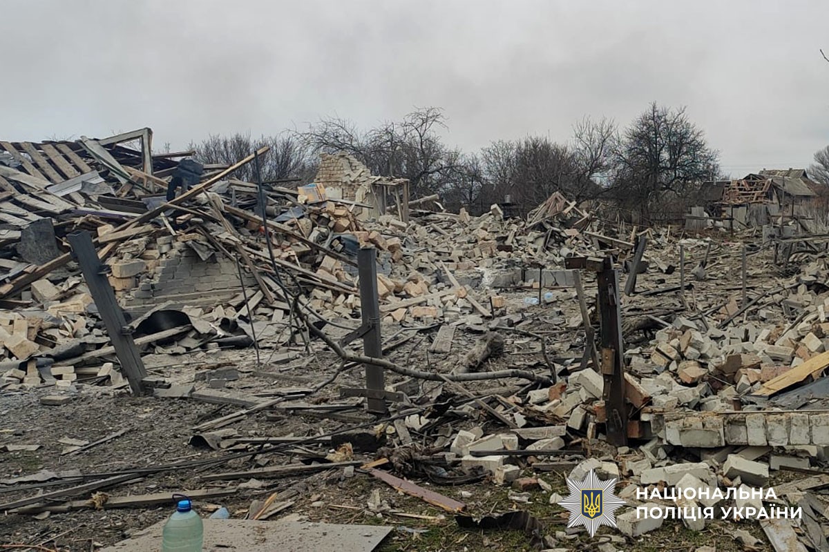 v84_b2248fd5cb9094cdeb6aaa2d39243054.jpeg (309 KB)