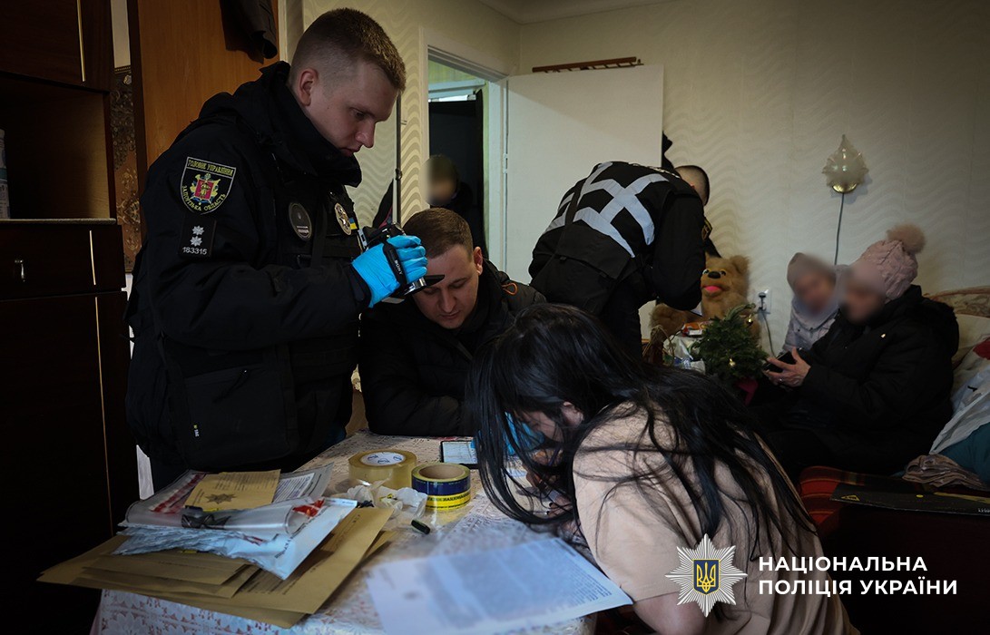 v84_cc9f83e10e728e9af9363139fd643f38.jpeg (155 KB)