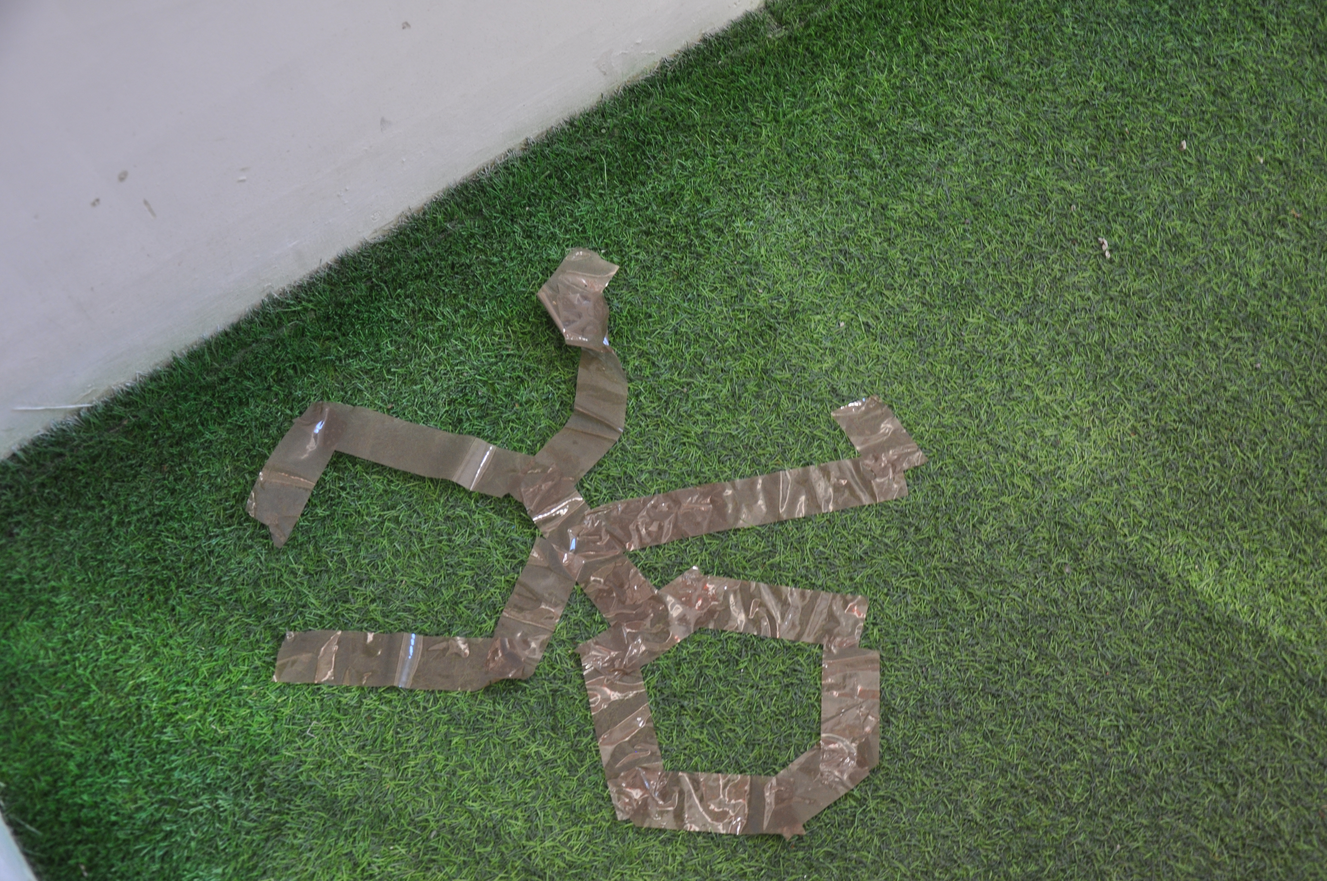 Силуэт и рука из