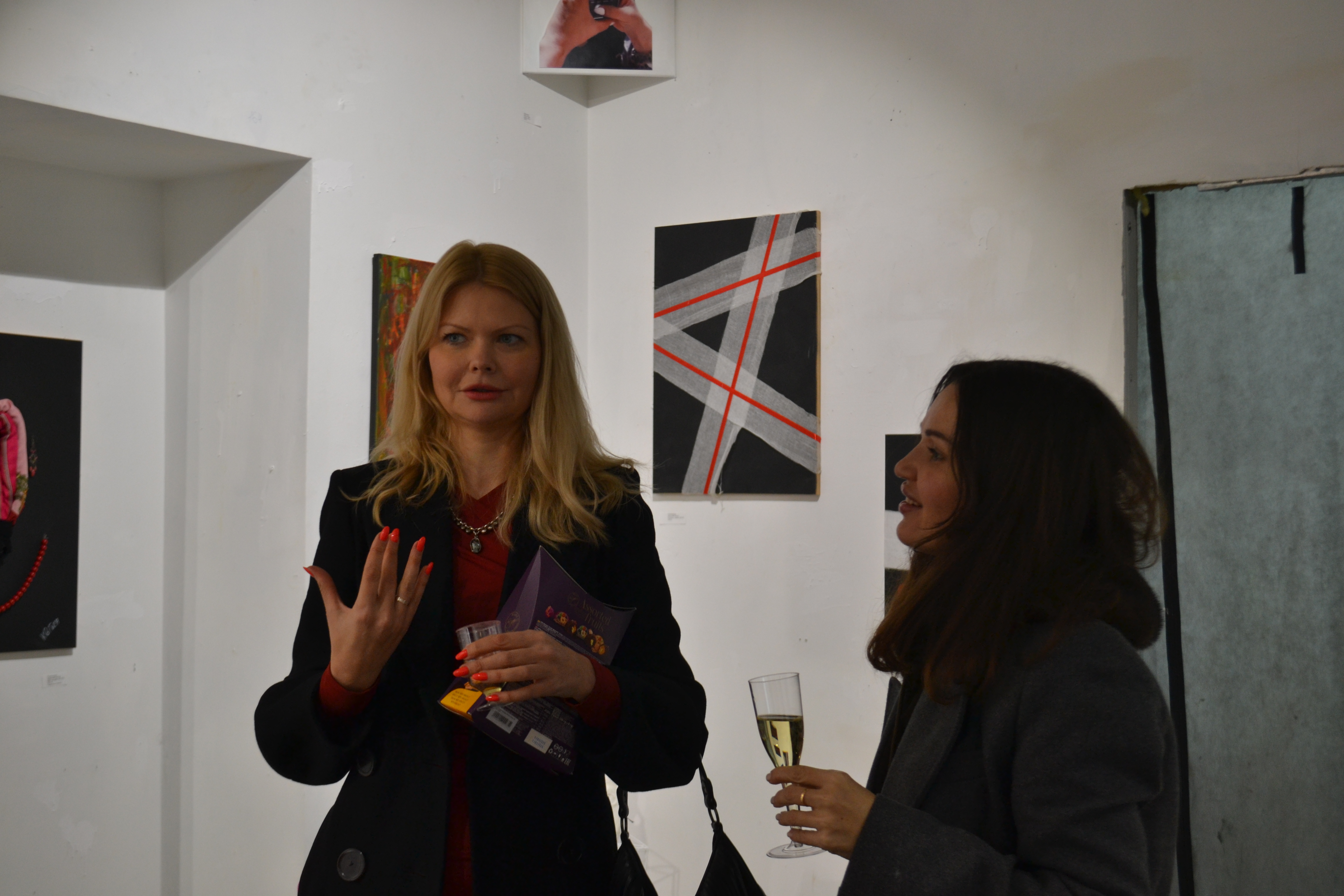 Александра Клитина на открытии экспозиции