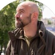 Павло Казарін