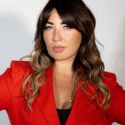 Юлия Забелина