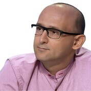 Юрій Корольчук