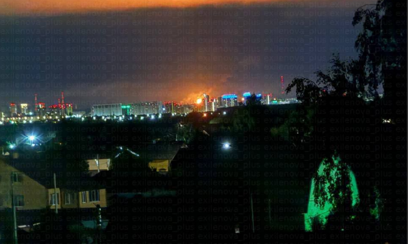 В Рязани после атаки беспилотников горит в районе НПЗ