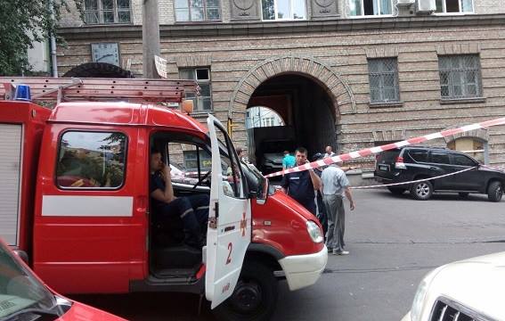 Подрыв авто в центре Киева: появились новые фото и подробности