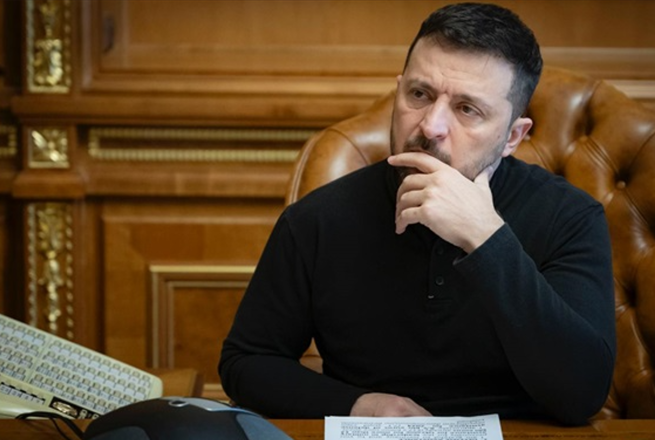 Зеленский обсудил с главой МИД назначение новых послов: детали