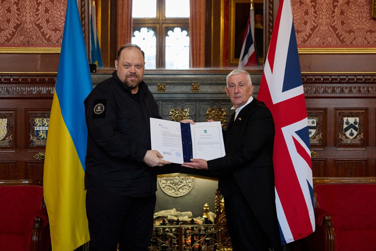 Угода про 100-річне партнерство Британії та України набула чинності