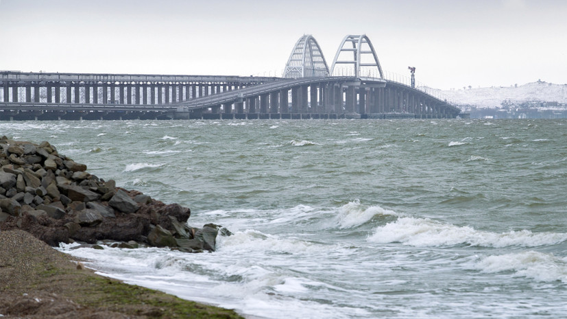 Автор проектов Крымского моста заявил о нарушении всех норм судоходства при его строительстве - СМИ