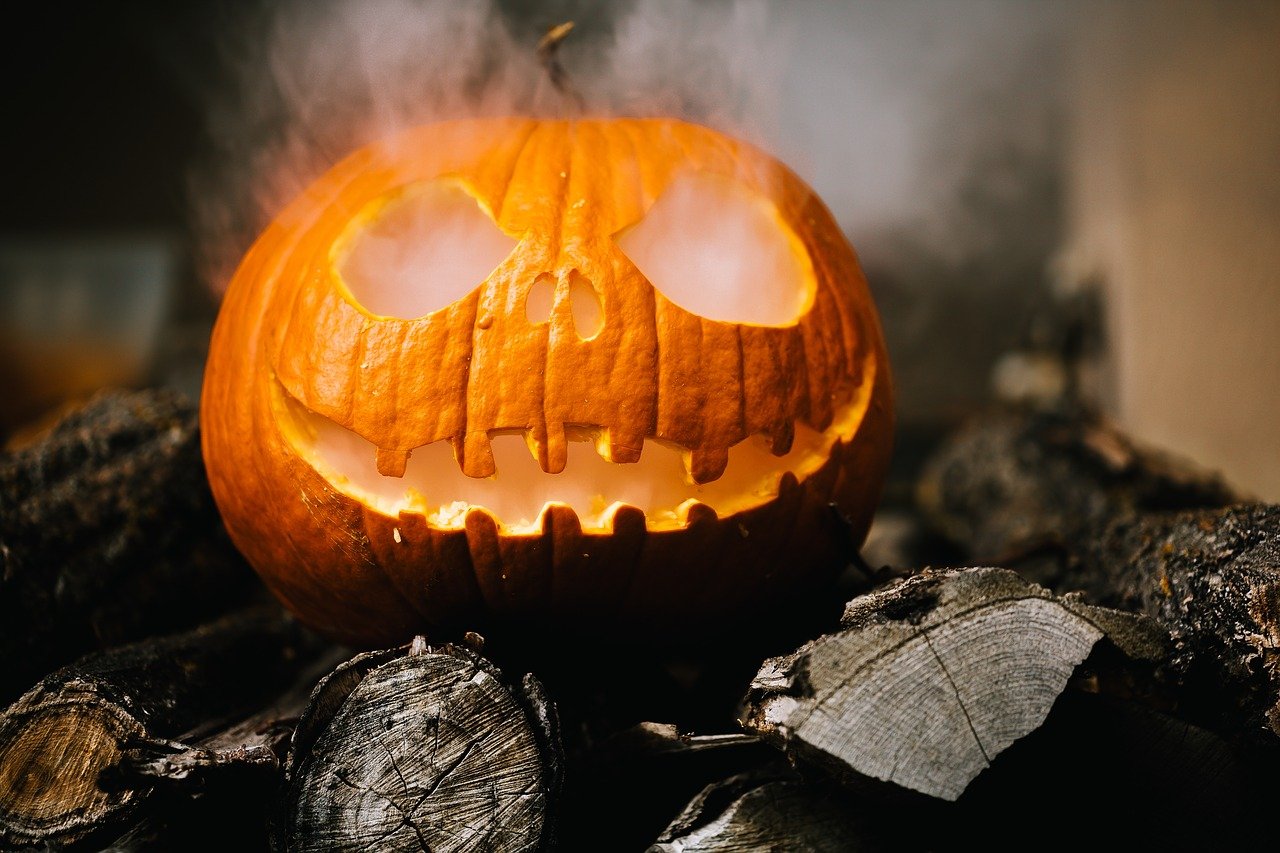 Как правильно вырезать тыкву к Хеллоуину - Афиша Daily