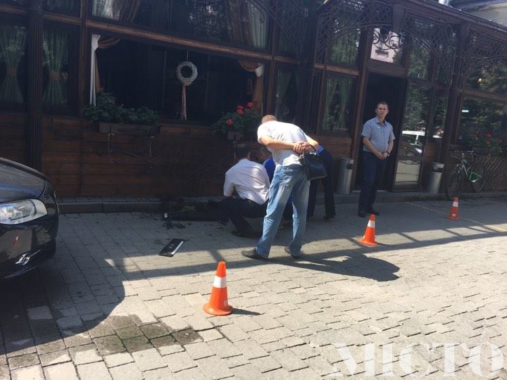 В центрі Івано-Франківська сталася стрілянина, є постраждалі: опубліковано фото