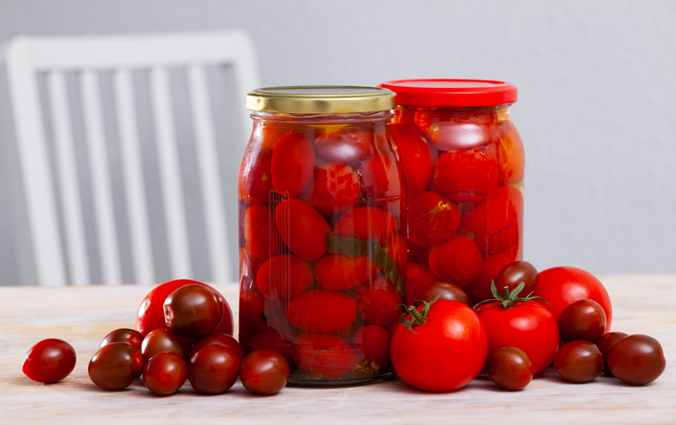 Рецепт швидких помідорів під маринадом