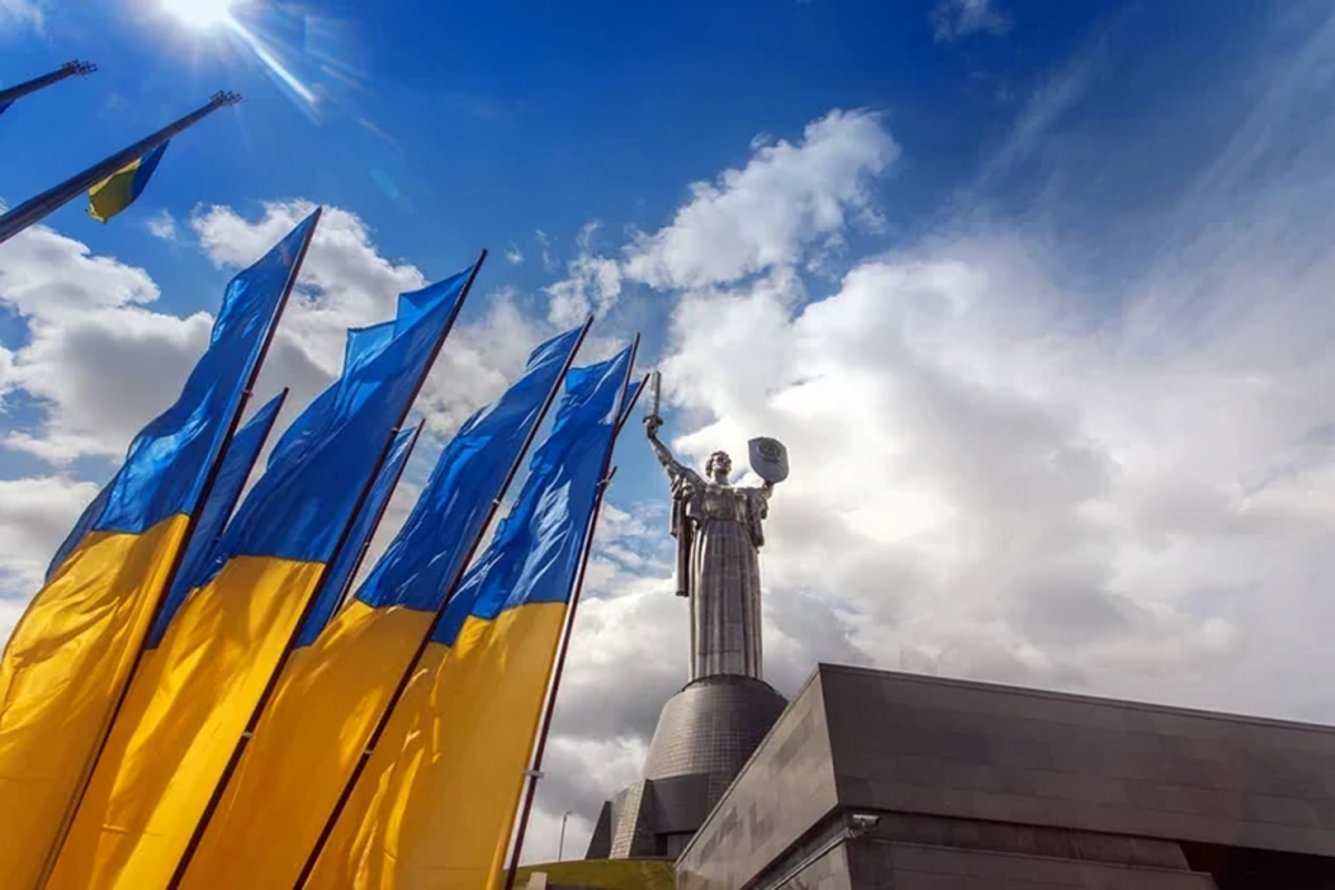 Політика Трампа зупинила пошук інвесторів для фонду відбудови України – Bloomberg