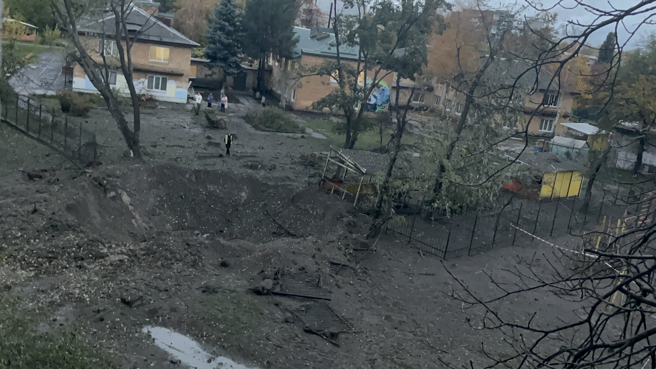 Внаслідок ракетного удару РФ по Києву загинула одна людина
