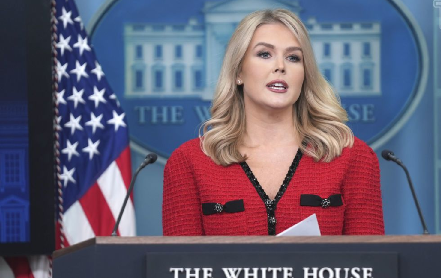 Белый дом о Путине: Трамп хочет действий, а не просто разговоров