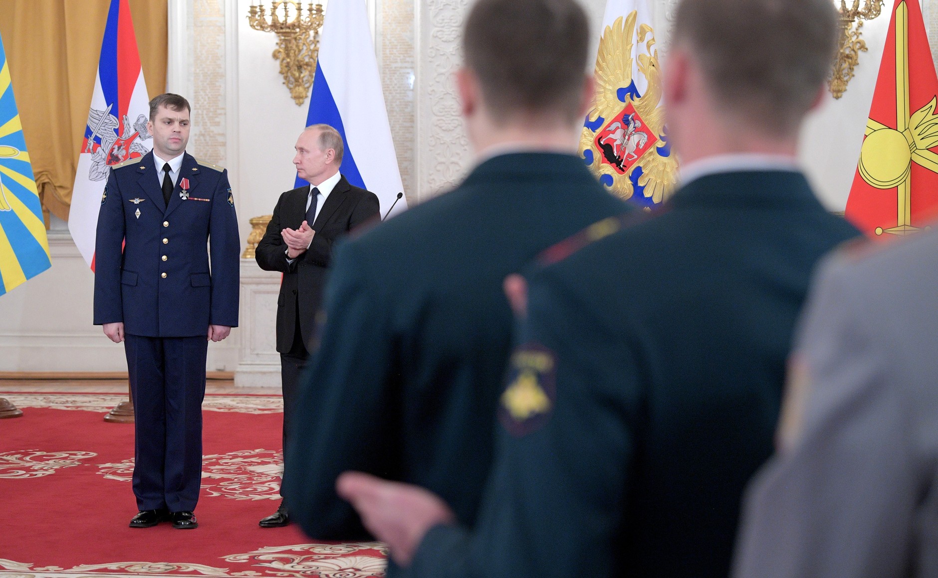 Вручение военных наград. Награждение военных в Кремле.
