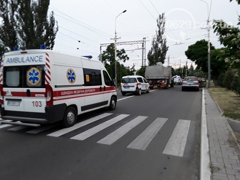 У Маріуполі на базі поліції прогримів вибух: з'явилися фото з місця НП