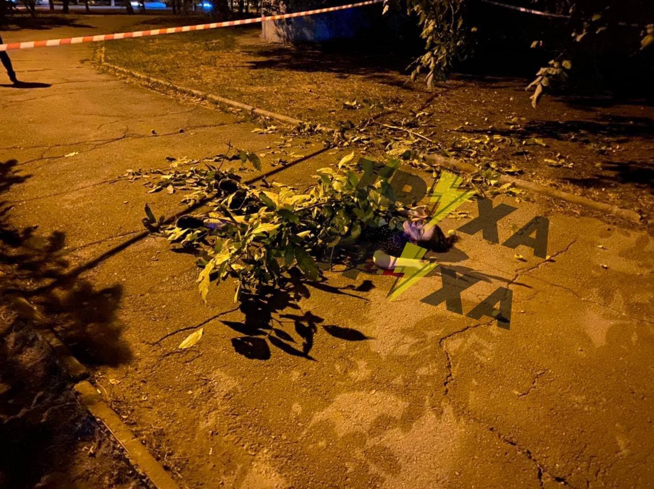 В Харькове школьница покончила с собой - фото - Апостроф