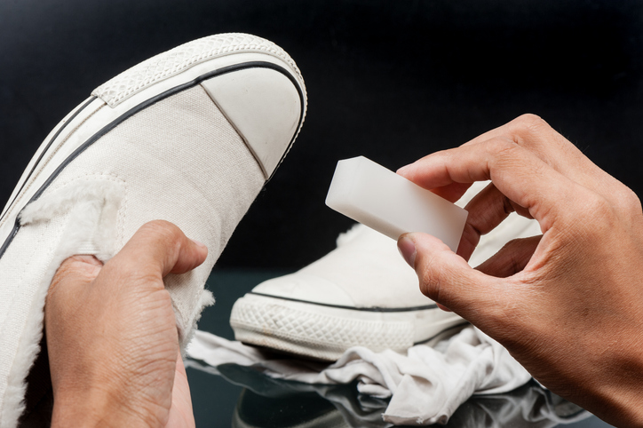 Как почистить тканевую обувь в домашних условиях