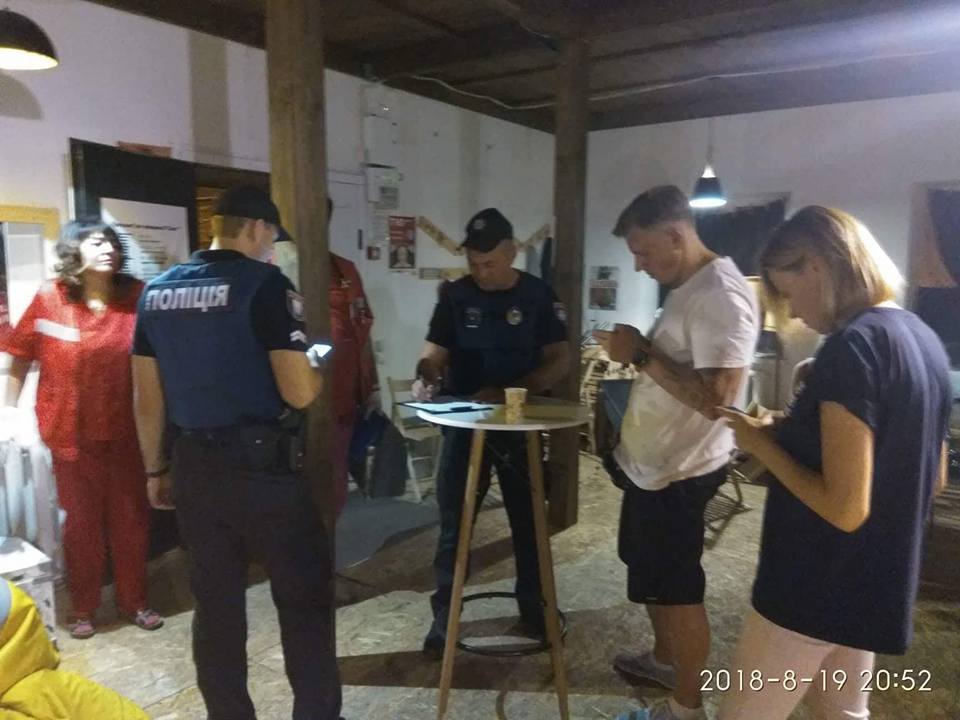 ​У Маріуполі невідомі в балаклавах напали на активістів: опубліковані фото