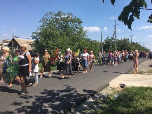 В Одесской области простились с погибшим на Донбассе бойцом АТО: опубликованы фото