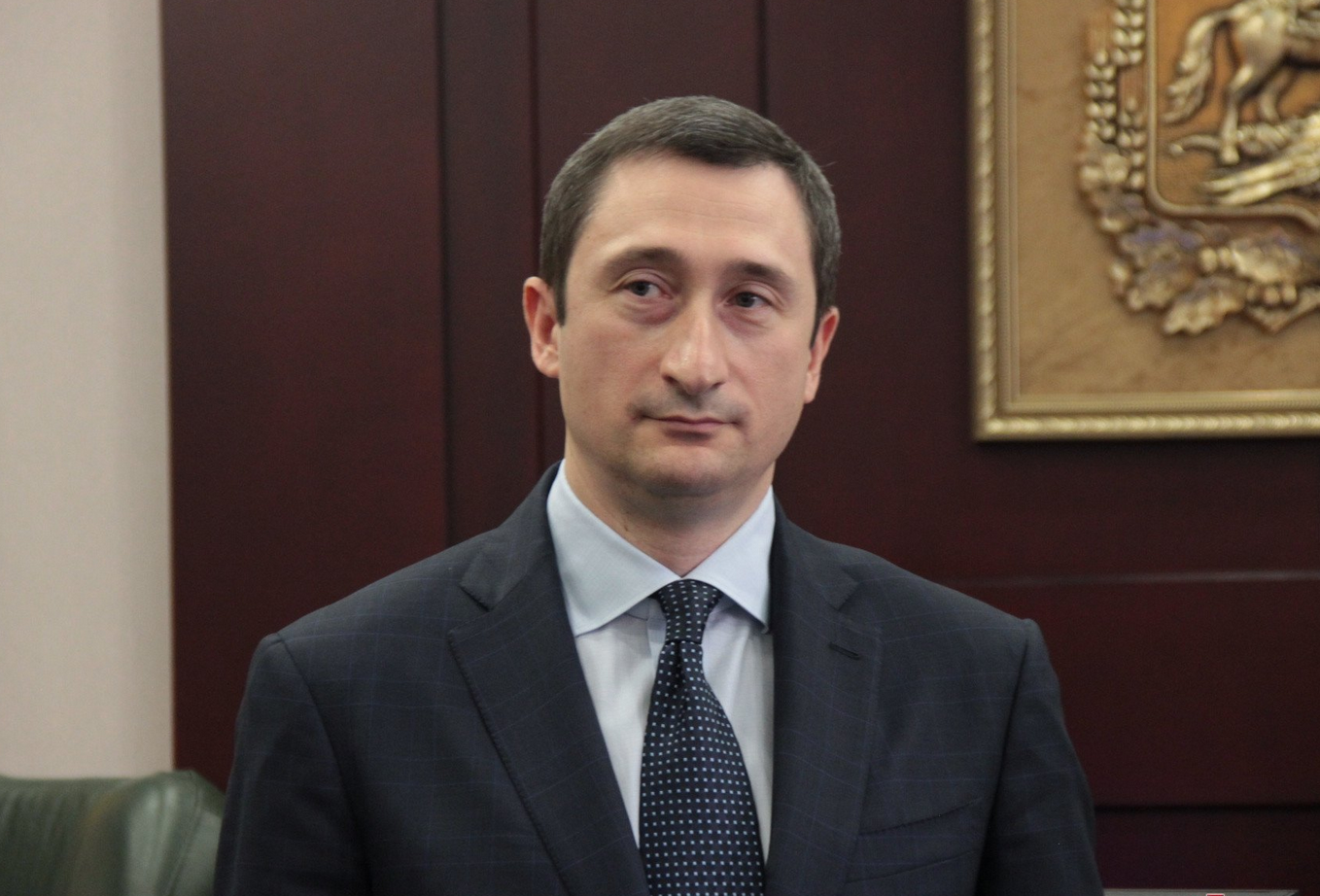 Чернишову повідомили про підозру: деталі справи міністра національної єдності