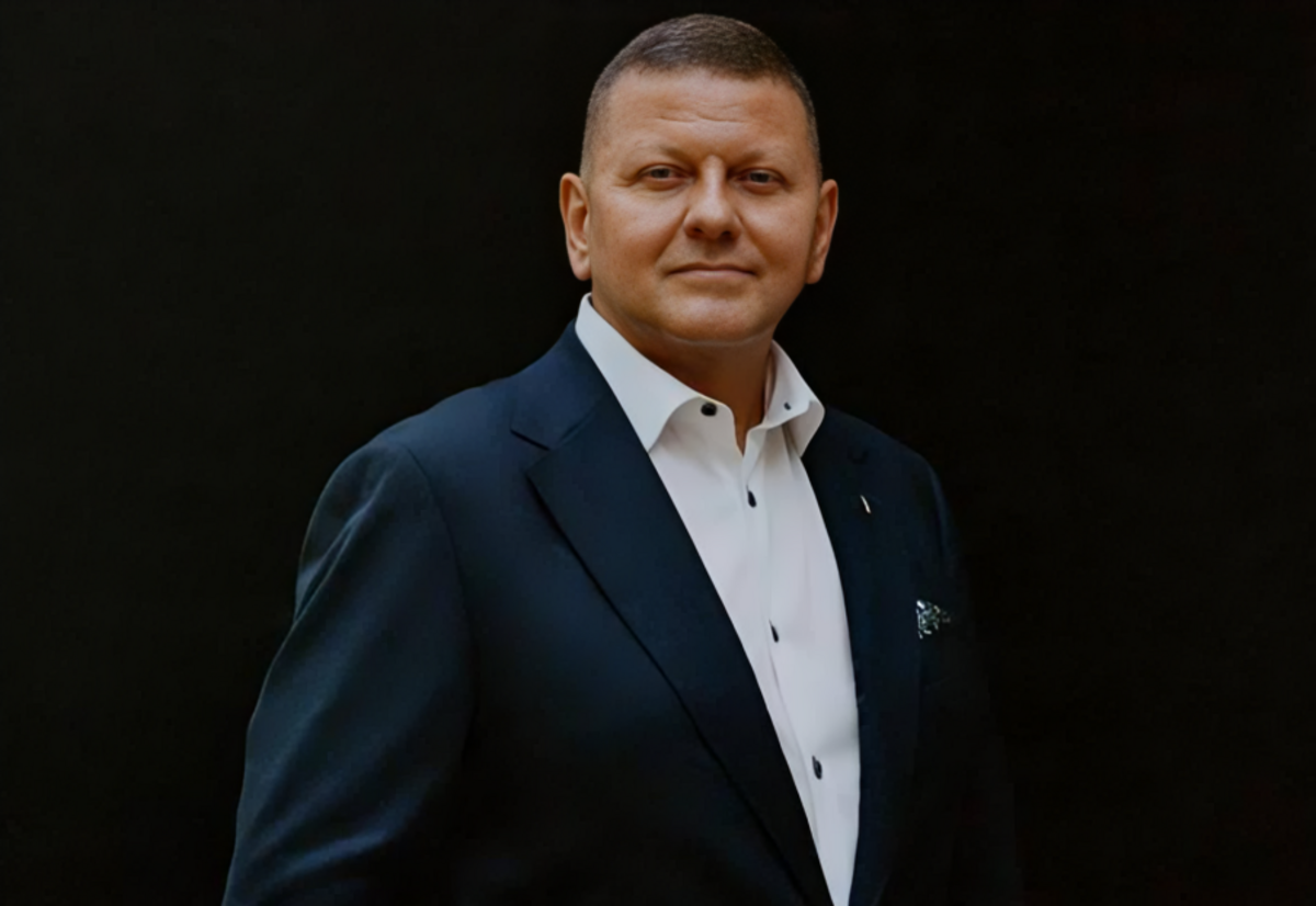 Залужний пообіцяв Єрмаку приватно повідомити про політичні плани