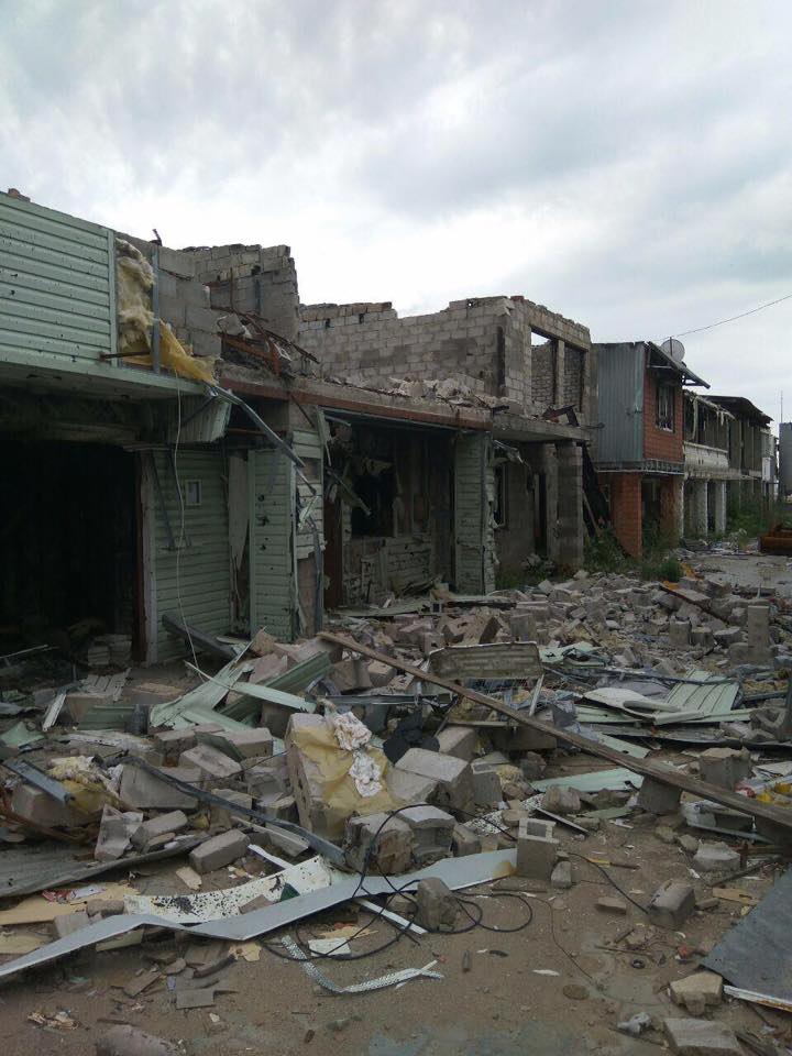 Дипломати ЄС відвідали зону АТО: опубліковано фото